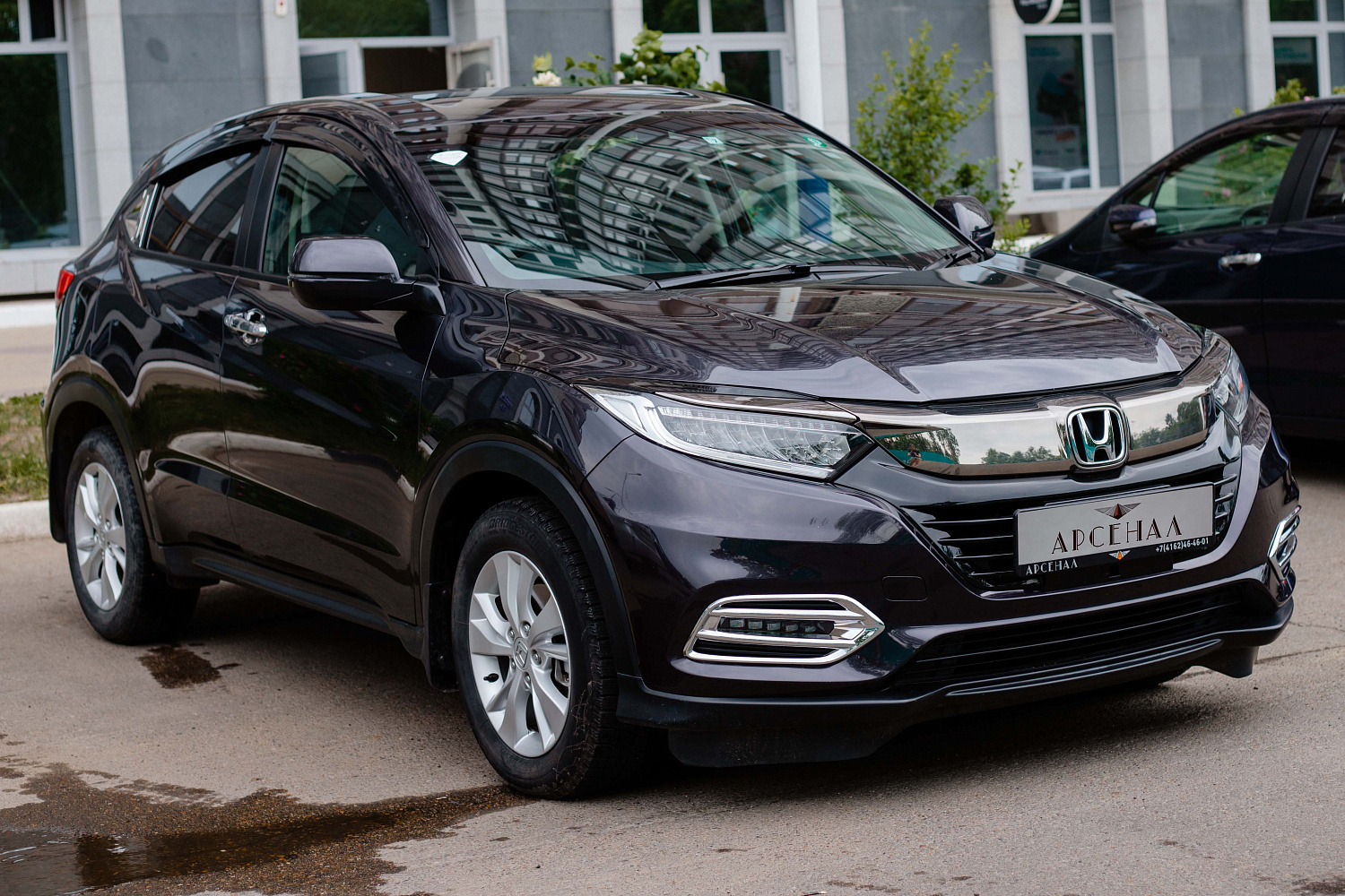 Аренда автомобиля Honda Vezel 2019