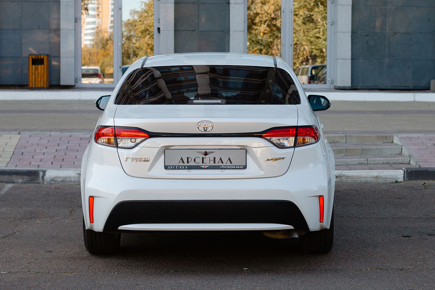 Аренда автомобиля Toyota Corolla Levin