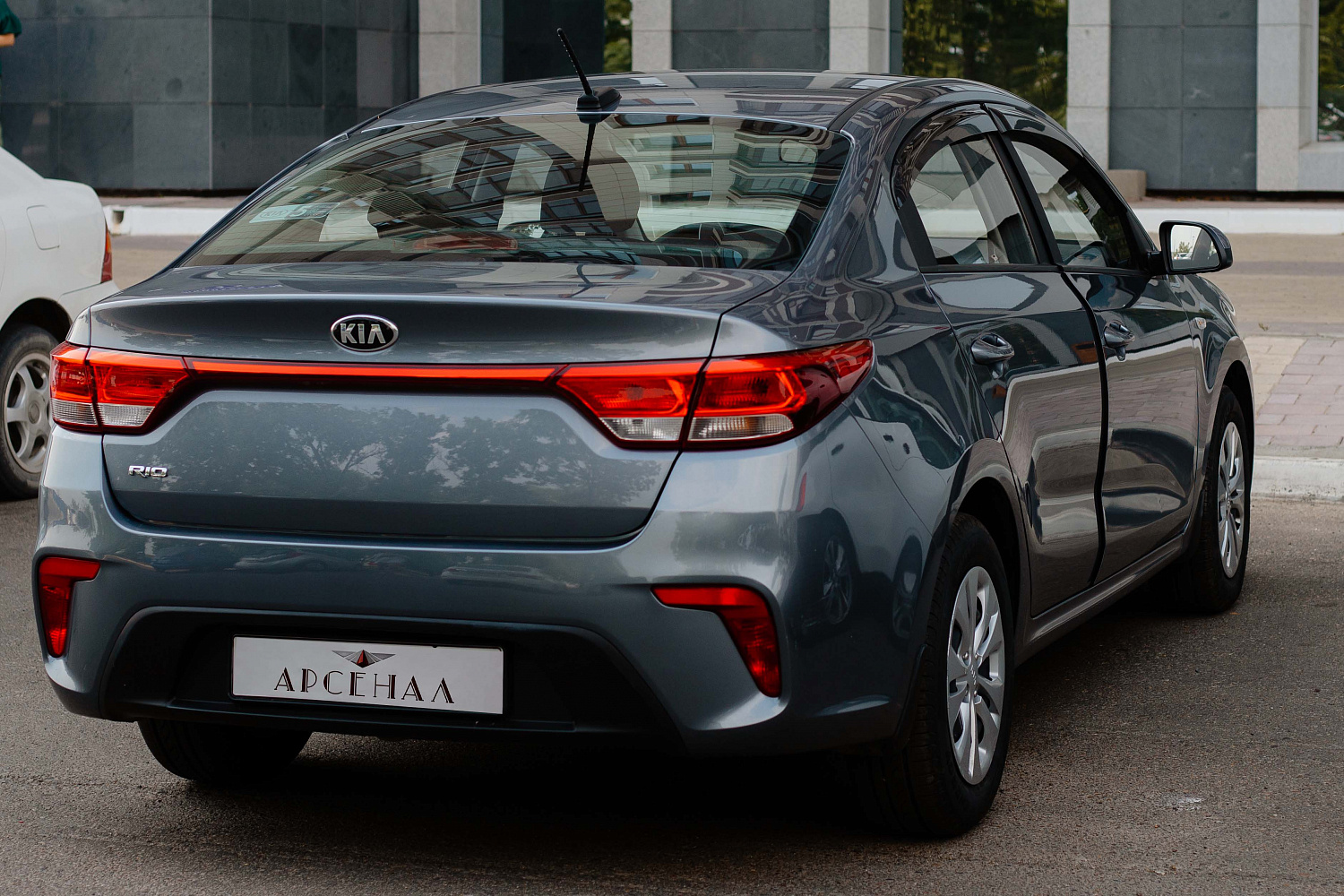 Аренда автомобиля Kia Rio