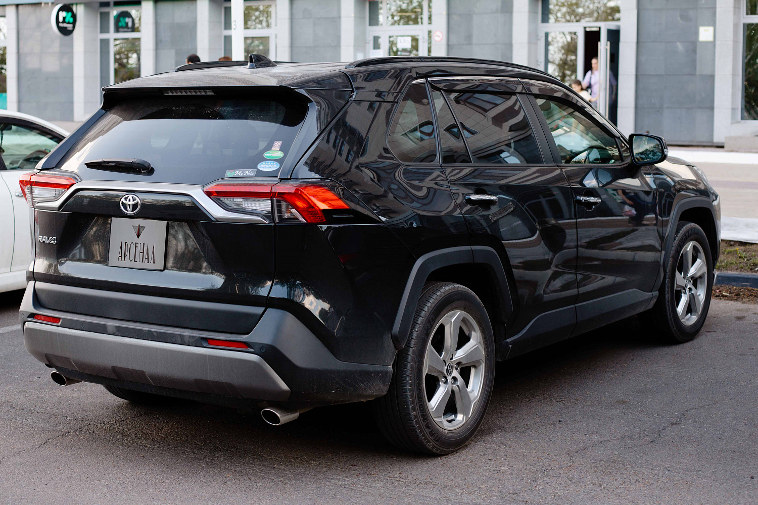 Аренда автомобиля Toyota Rav 4 2020