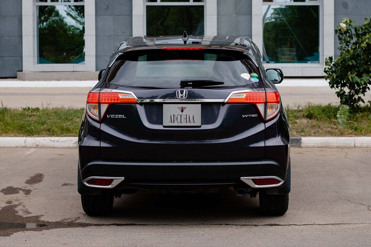 Аренда автомобиля Honda Vezel 2019