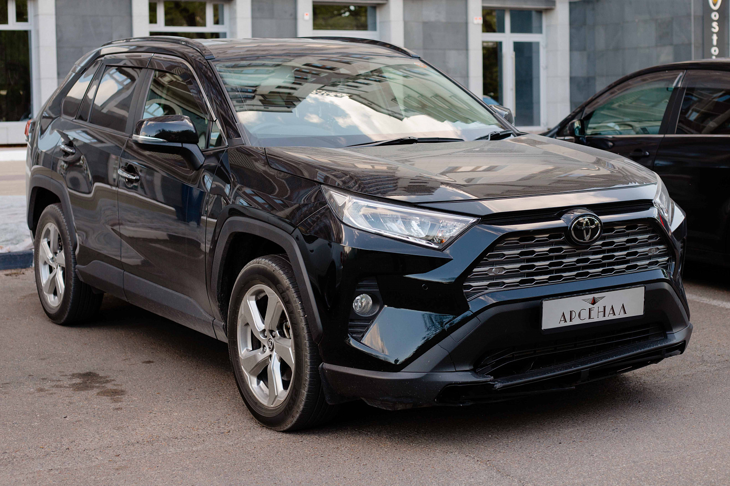 Аренда автомобиля Toyota Rav 4 2020