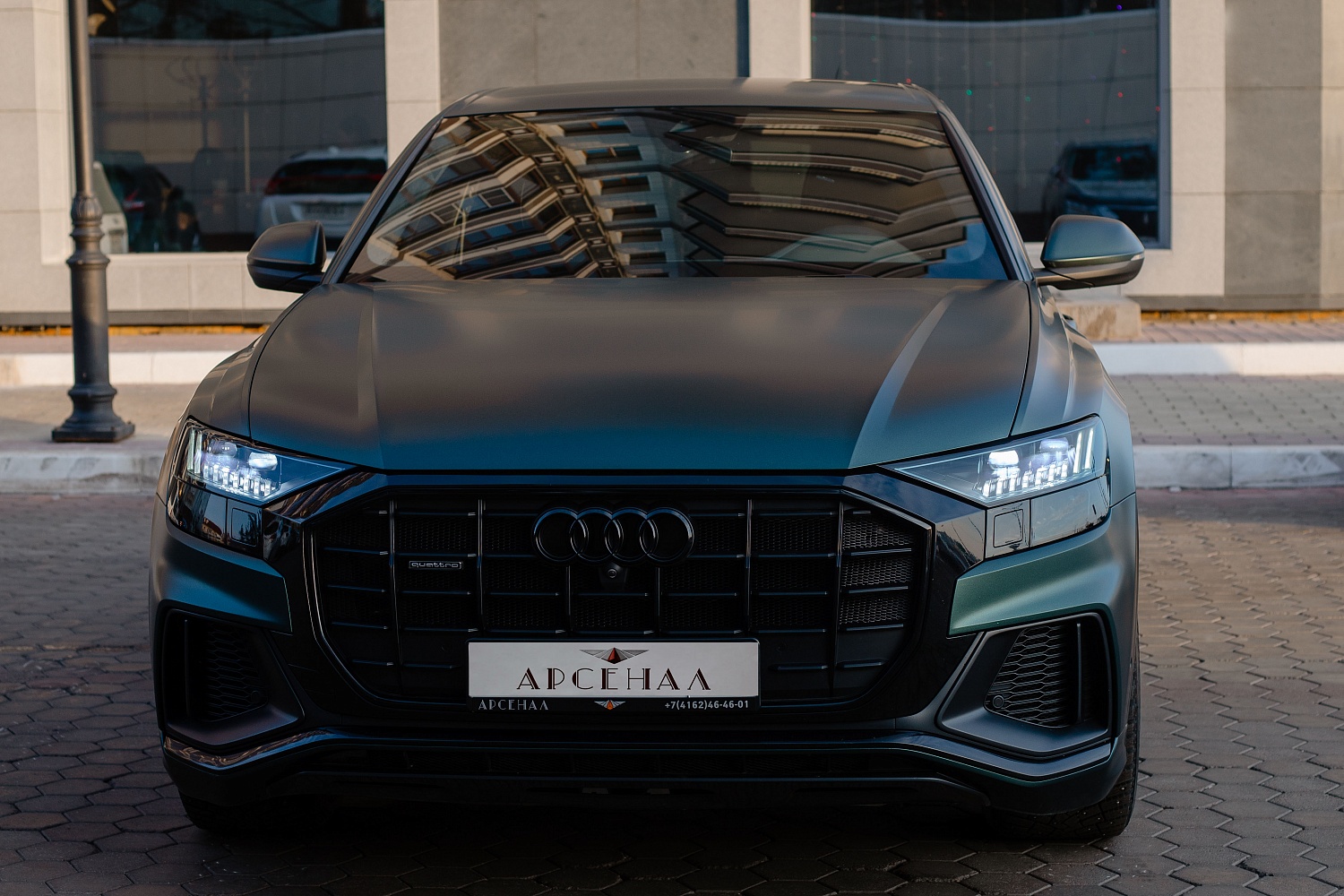 Аренда автомобиля Audi Q8 2020