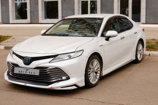 Аренда автомобиля Toyota Camry 2018