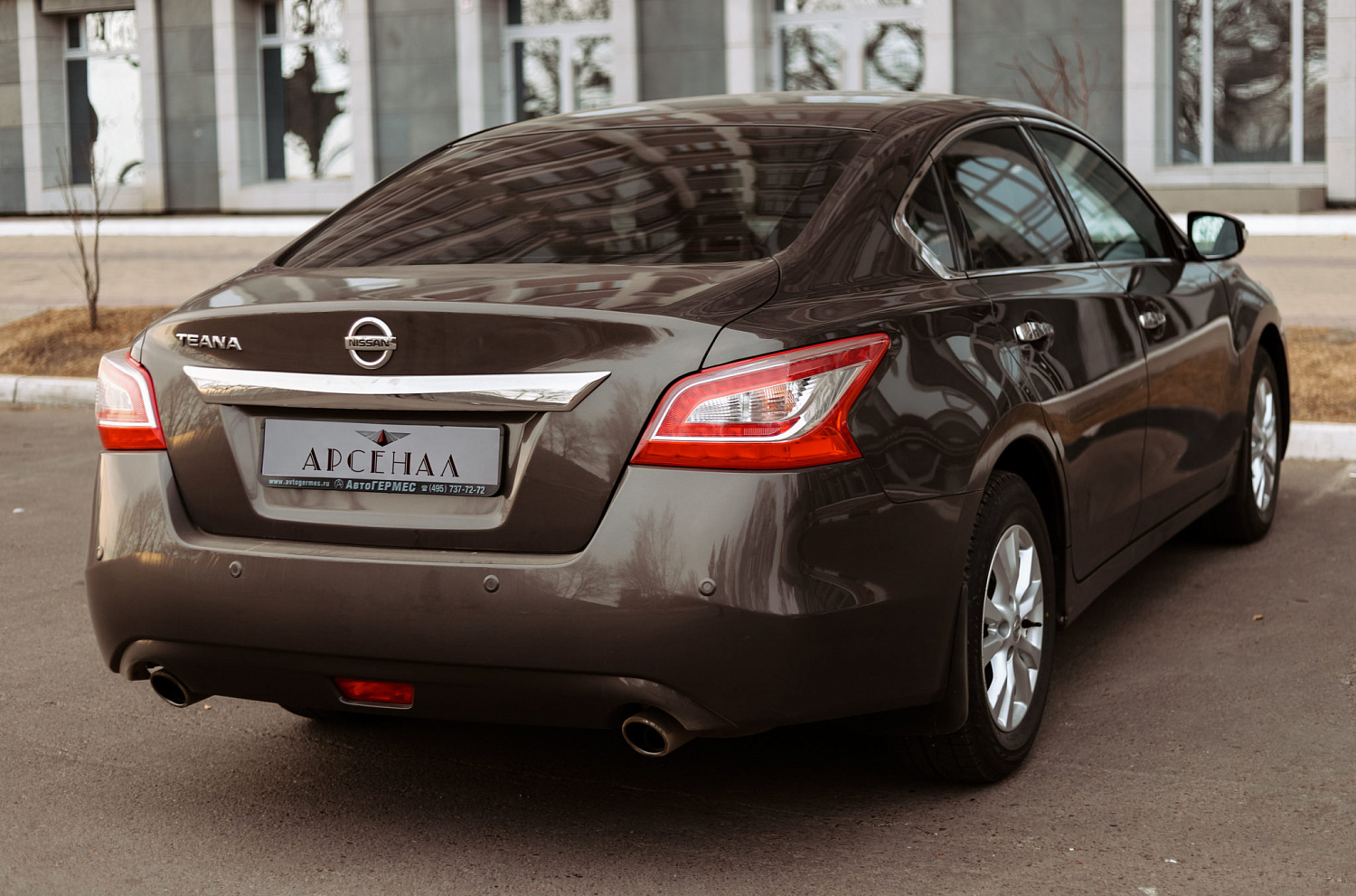 Аренда автомобиля NISSAN TEANA 2014