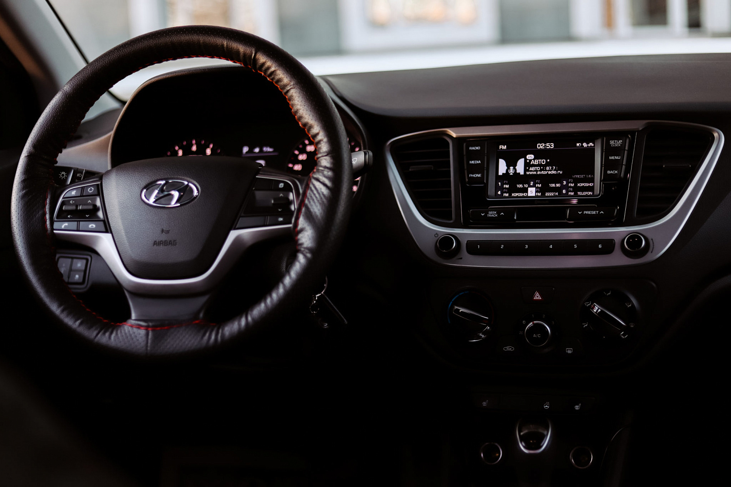 Аренда автомобиля Hyundai Solaris 2017