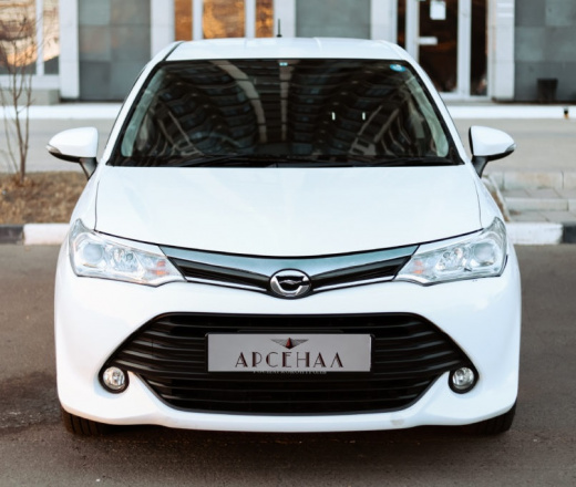 Аренда автомобиля Toyota Corolla Fielder 2015