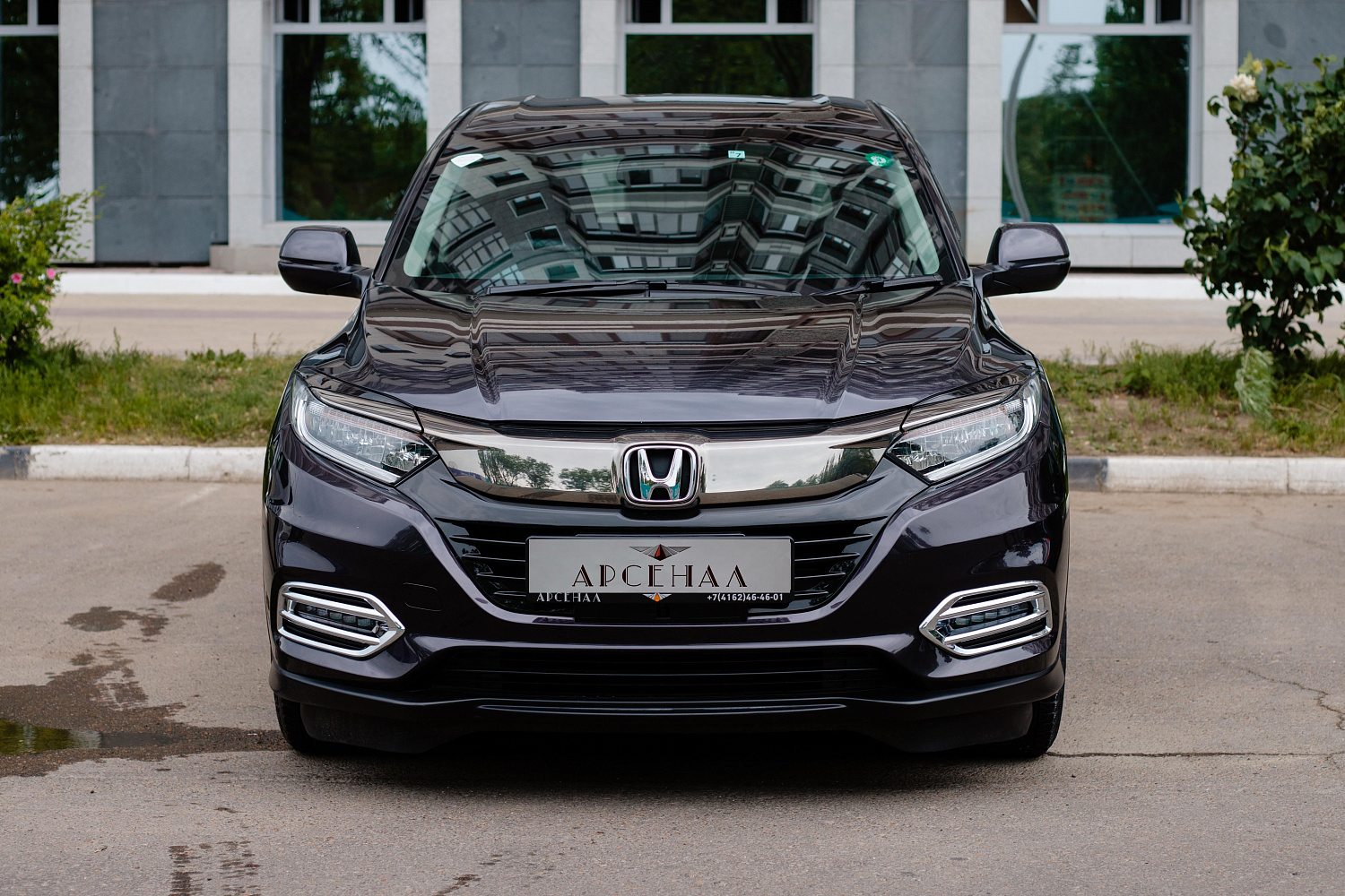 Аренда автомобиля Honda Vezel 2019