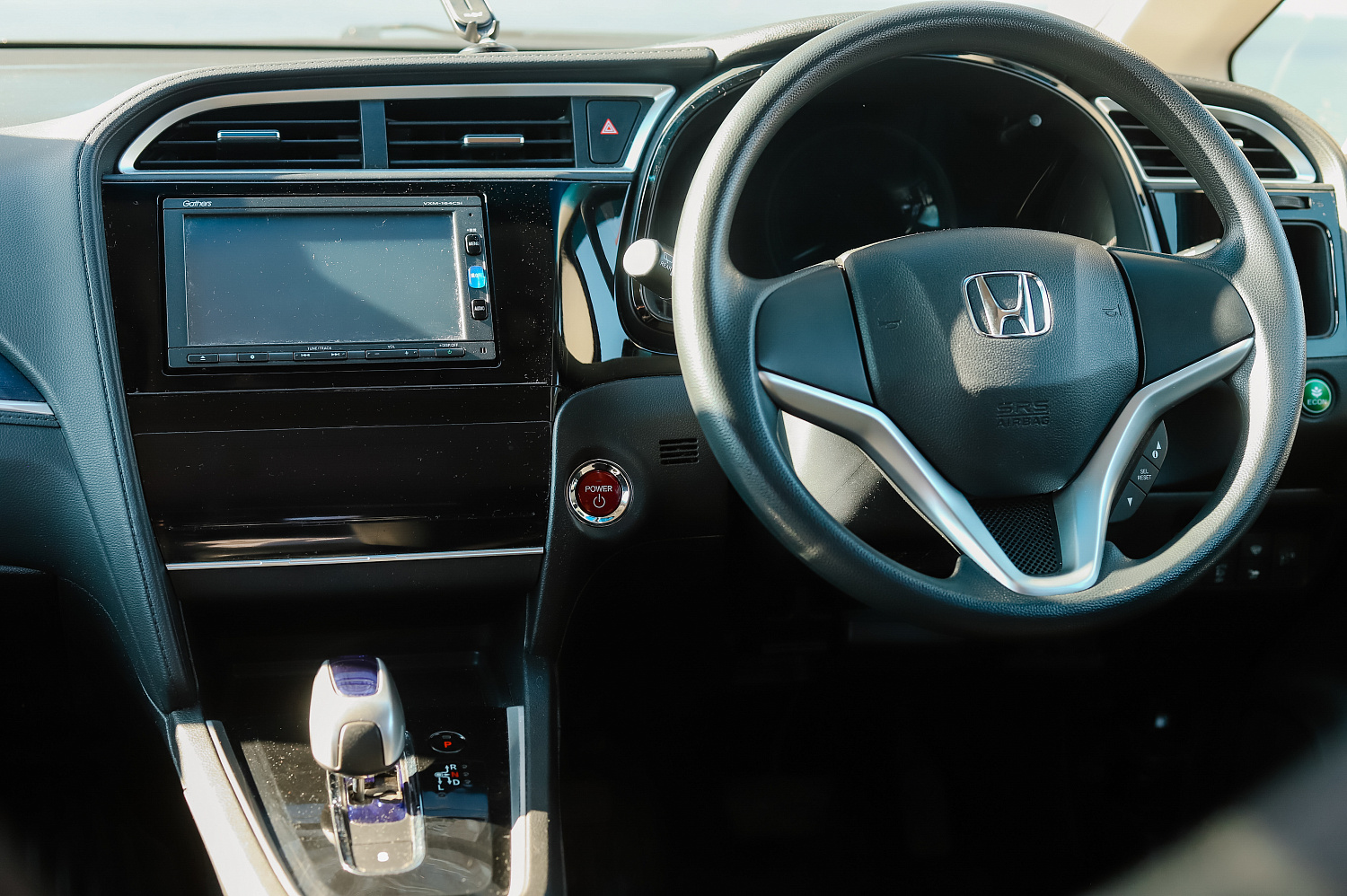 Аренда автомобиля Honda Shuttle 2016