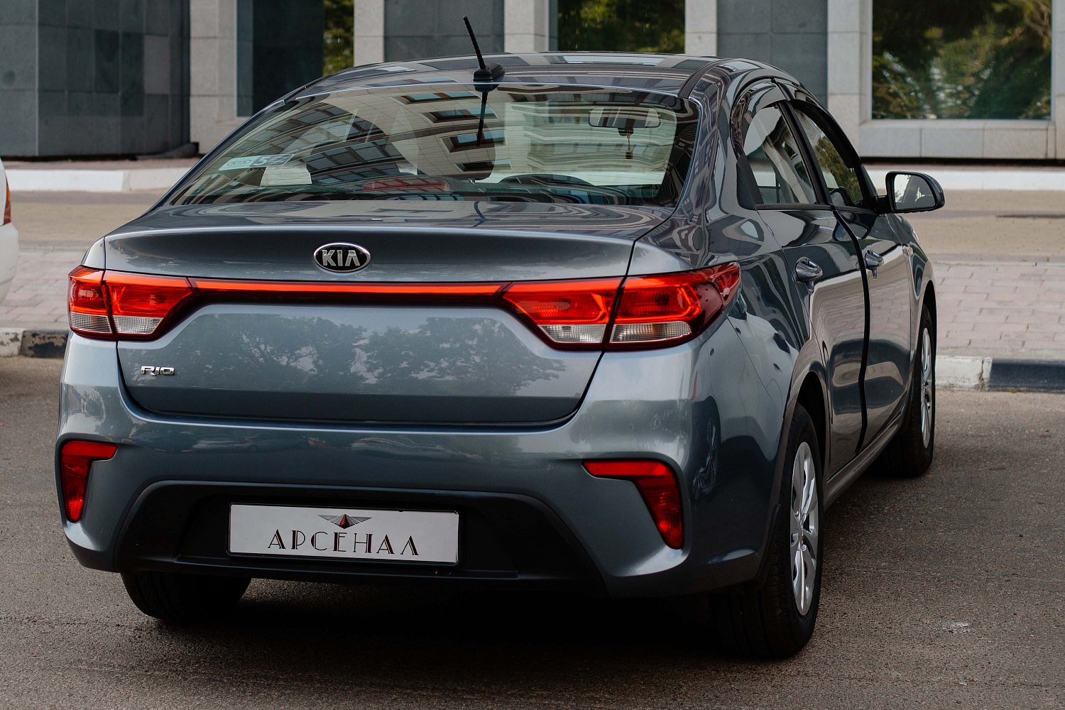 Аренда автомобиля Kia Rio