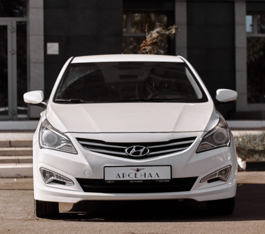 Аренда автомобиля HYUNDAI SOLARIS 2015